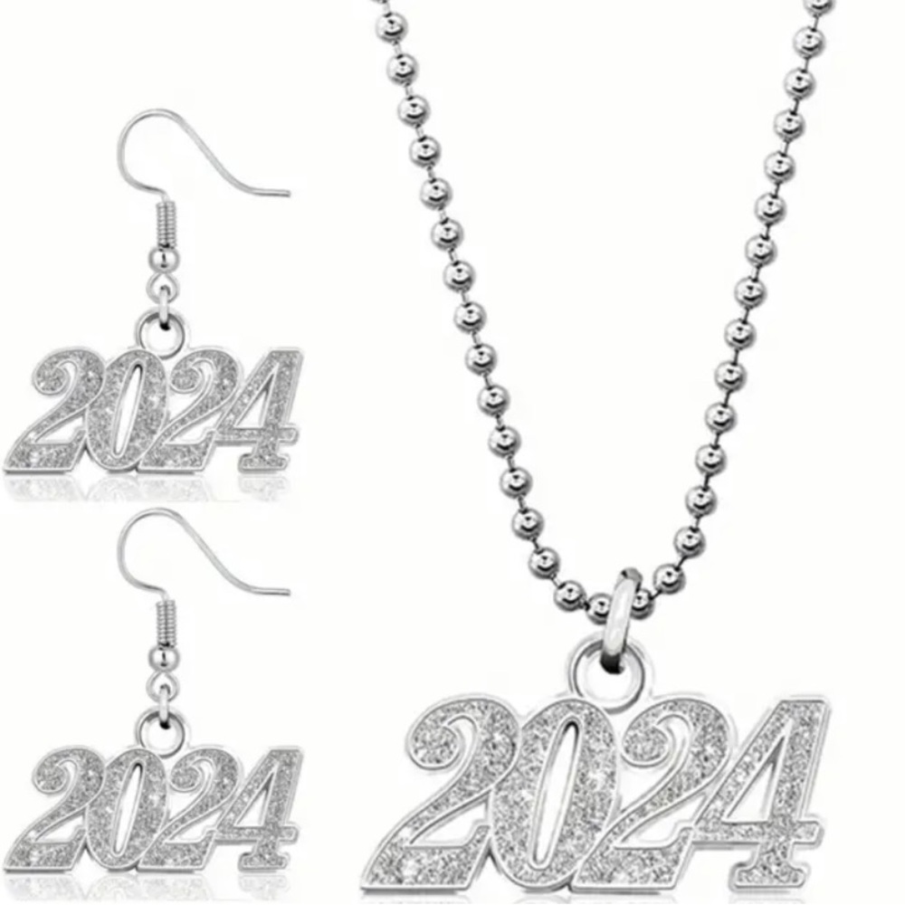 NWOT 2 pc 2024 jewelry set